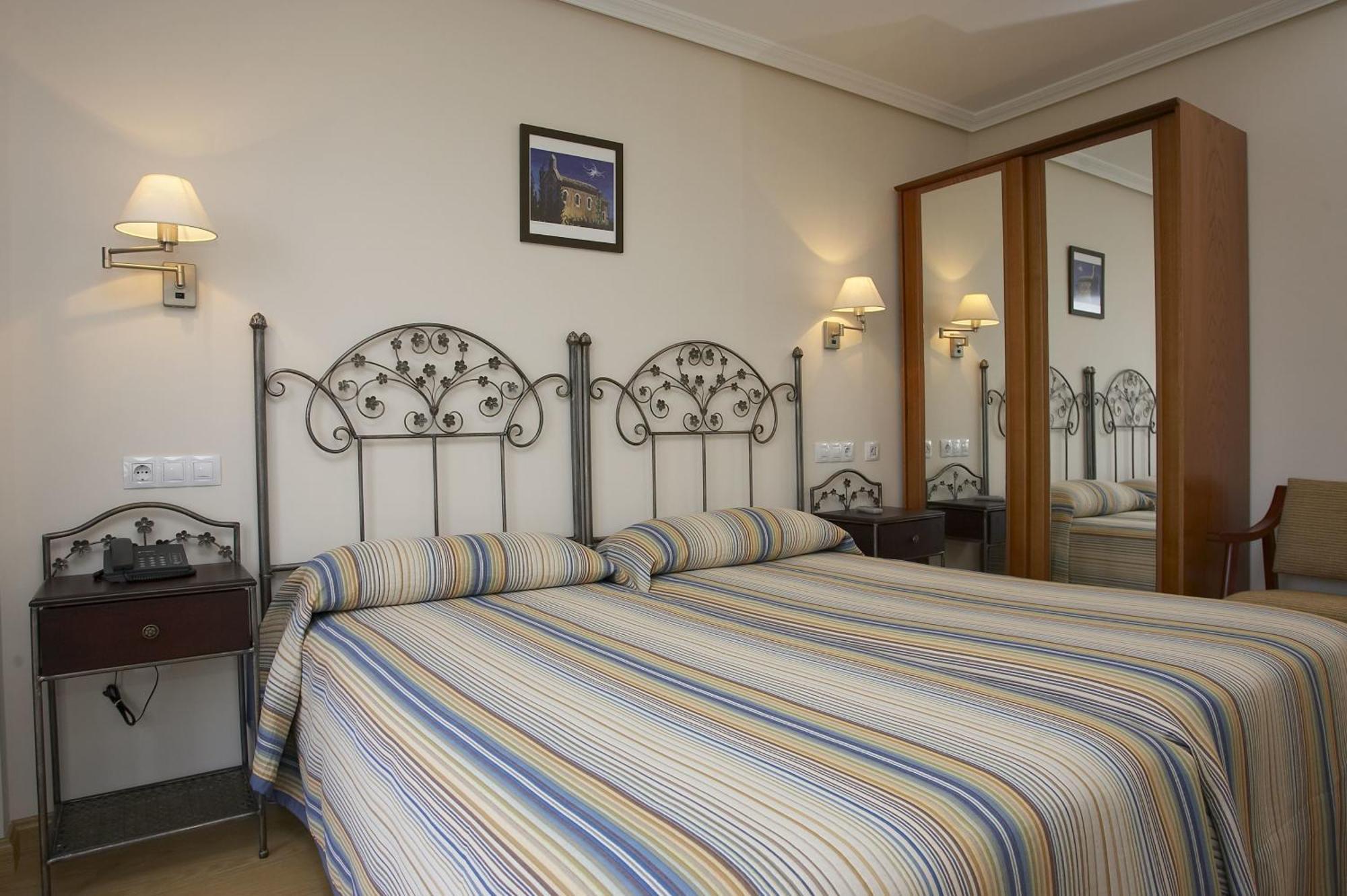 Hotel Azul De Galimar San Vicente De La Barquera Rum bild