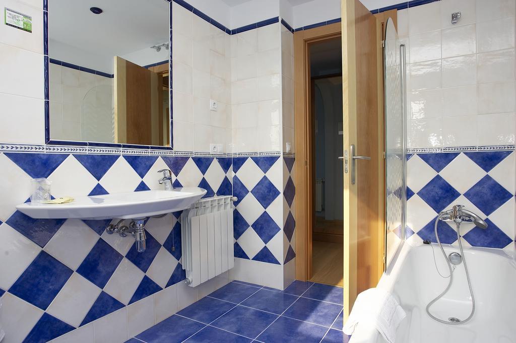 Hotel Azul De Galimar San Vicente De La Barquera Exteriör bild